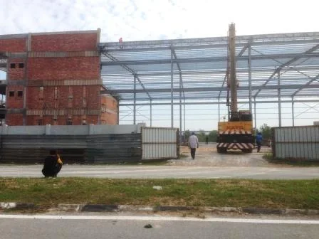 Open factory with two-storey office